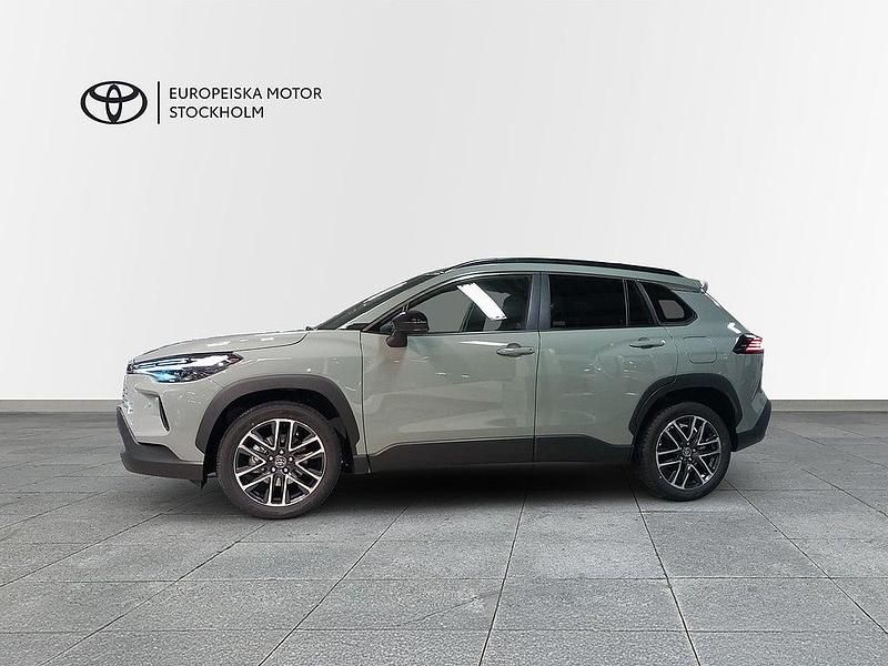 Ny Toyota Corolla Cross Style 140 HK (102 kW) 2025 Grön SUV