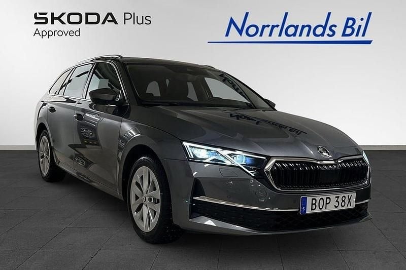 Begagnad Skoda Octavia 150 HK (110 kW) 2025 Graphite grey metallic Kombi