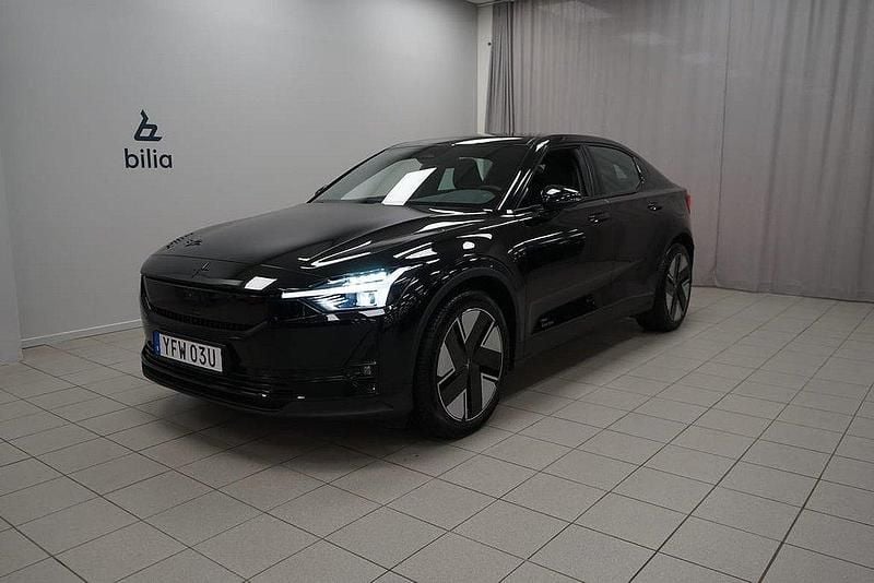 Svart Begagnad 2024 Polestar 2 Plus Halvkombi | 529 900 kr (Lite dyr) - Bild 1/3