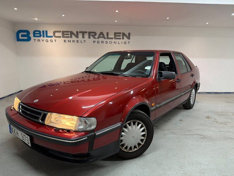 Mörkröd Begagnad 1997 Saab 9000 Sedan | 54 900 kr - Bild 1/4