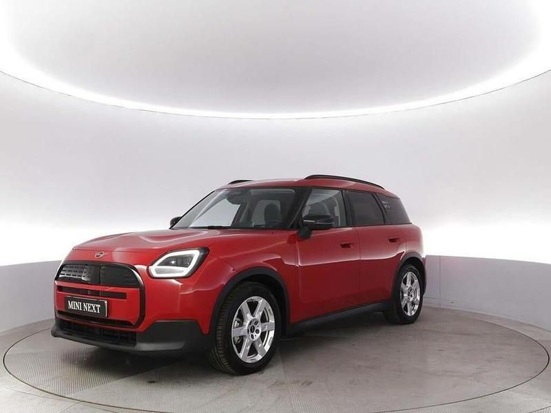 Röd Begagnad 2024 Mini Countryman SUV | 399 900 kr (Bra pris) - Bild 1/4
