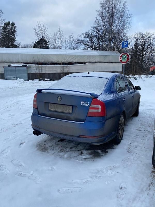 Begagnad Skoda Octavia RS 310 HK (228 kW) 2006