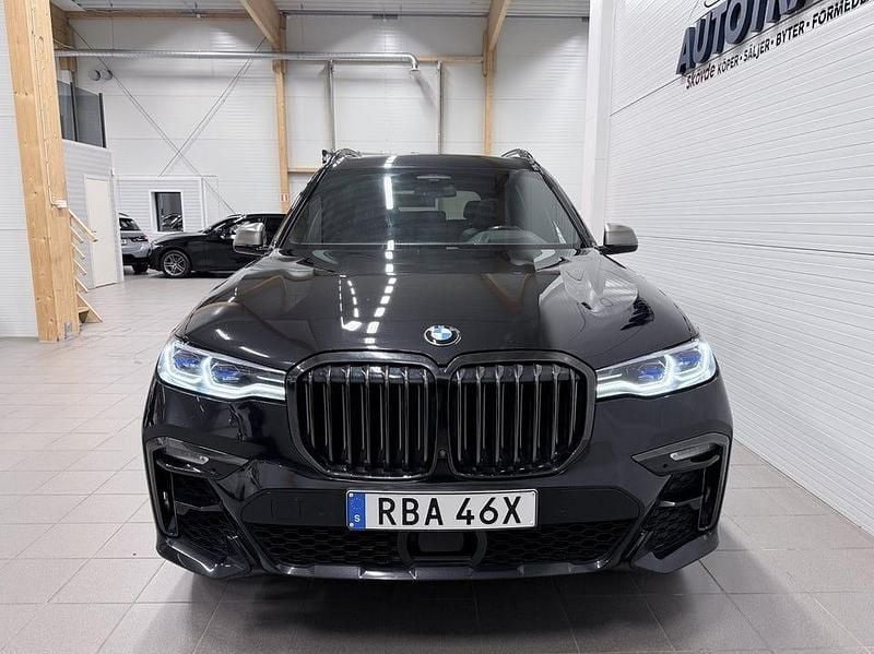 Begagnad BMW X7 Executive 400 HK (294 kW) 2020 Svart SUV
