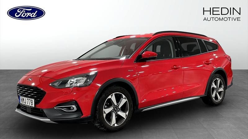 Röd Begagnad 2021 Ford Focus Active Kombi | 209 900 kr (Marknadspris) - Bild 1/4
