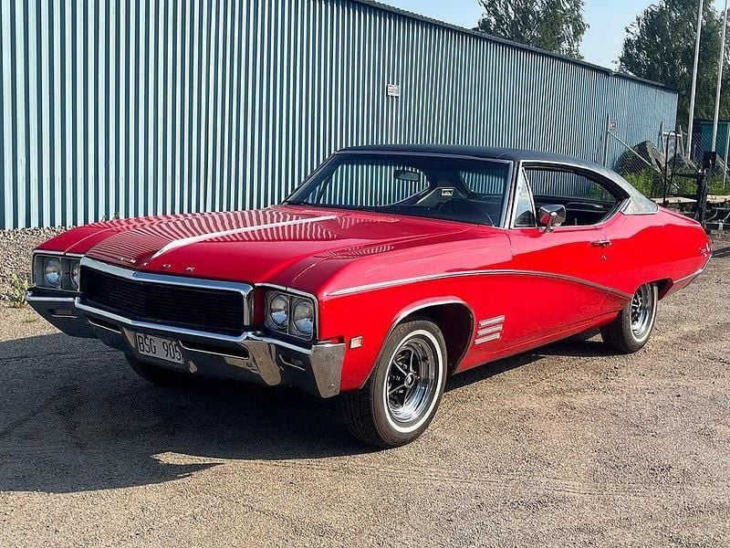 Röd Begagnad 1968 Buick Skylark Sportkupé | 198 000 kr - Bild 1/4