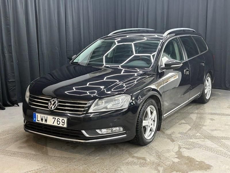 Begagnad VW Passat GT 170 HK (125 kW) 2012 Svart
