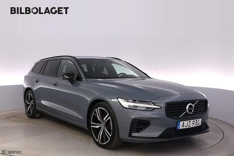 Grå Begagnad 2021 Volvo V60 R-Design Kombi | 429 800 kr (Lite dyr) - Bild 1/4