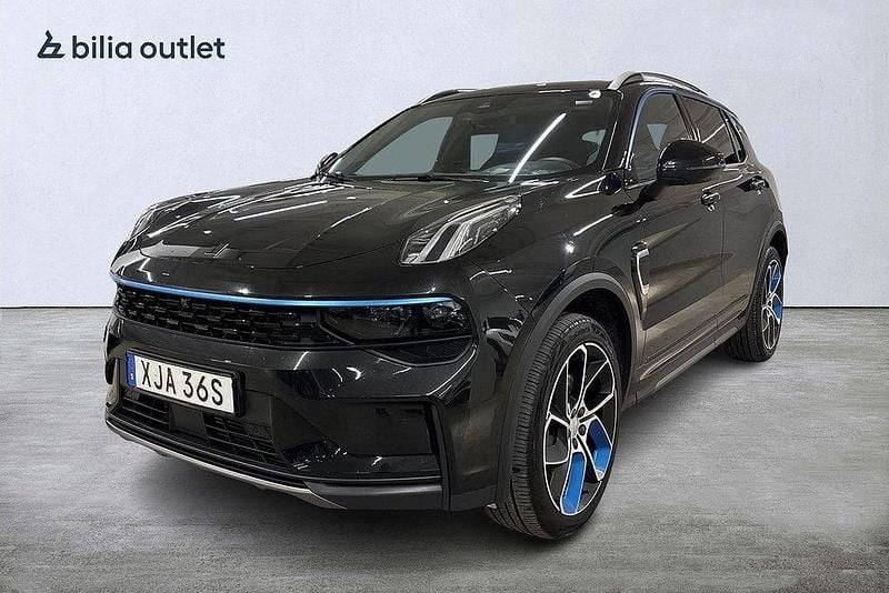 Svart Begagnad 2023 Lynk & Co 01 SUV | 299 900 kr - Bild 1/4