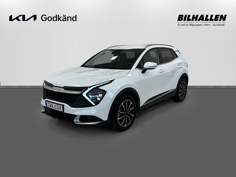 Vit Begagnad 2024 Kia Sportage Advance SUV | 449 900 kr (Lite dyr) - Bild 1/3