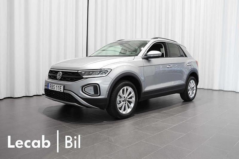 Silver (pyrit silver metallic) Ny 2025 VW T-Roc SUV | 337 500 kr (Marknadspris) - Bild 1/4