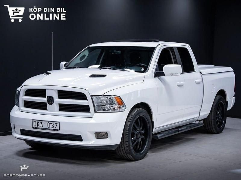 Vit Begagnad 2012 Dodge Ram Pickup | 289 900 kr (Marknadspris) - Bild 1/4