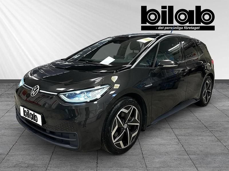 Mörkgrå Begagnad 2021 VW ID.3 Pro Performance Halvkombi | 269 000 kr - Bild 1/4