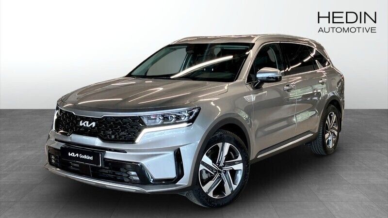 Grå (grey) Begagnad 2023 Kia Sorento Advance SUV | 519 900 kr (Marknadspris) - Bild 1/4