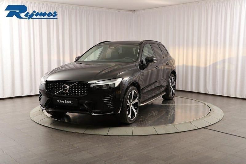 Onyx svart metallic Begagnad 2023 Volvo XC60 Ultimate SUV | 469 900 kr (Dyr) - Bild 1/4