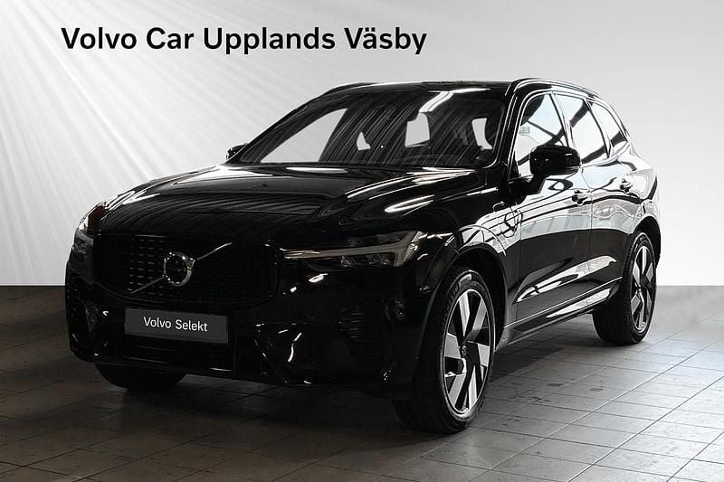 Svart Begagnad 2024 Volvo XC60 Plus SUV | 549 900 kr (Marknadspris) - Bild 1/3