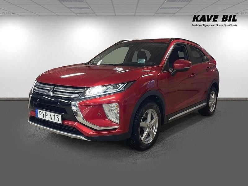 Röd Begagnad 2018 Mitsubishi Eclipse Intense Kombi | 159 900 kr - Bild 1/4