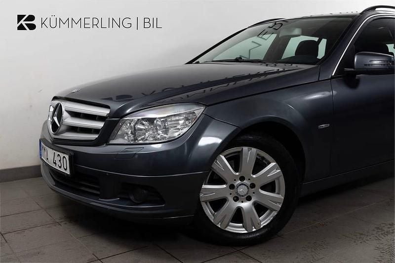 Begagnad Mercedes C180 158 HK (116 kW) 2010 Mörkgrå Kombi