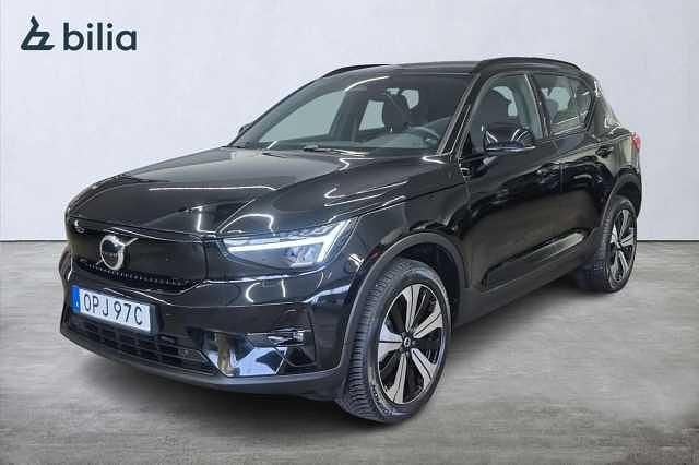 Svart Begagnad 2022 Volvo XC40 Plus SUV | 365 000 kr - Bild 1/4