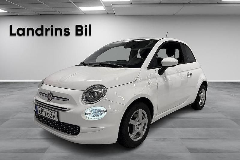 Vit Begagnad 2020 Fiat 500 Halvkombi | 129 300 kr (Marknadspris) - Bild 1/4
