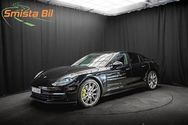 Svart Begagnad 2019 Porsche Panamera Executive Halvkombi | 648 900 kr (Superpris) - Bild 1/3