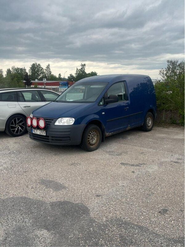 Blå Begagnad 2007 VW Caddy Minibuss | 18 000 kr (Superpris) - Bild 1/2