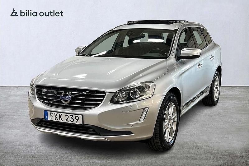 Begagnad Volvo XC60 Summum 230 HK (169 kW) 2015 Silver SUV