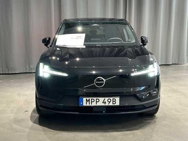 Begagnad Volvo EX30 Single Motor Extended Range 202 kW (275 HK) 2024 Svart SUV