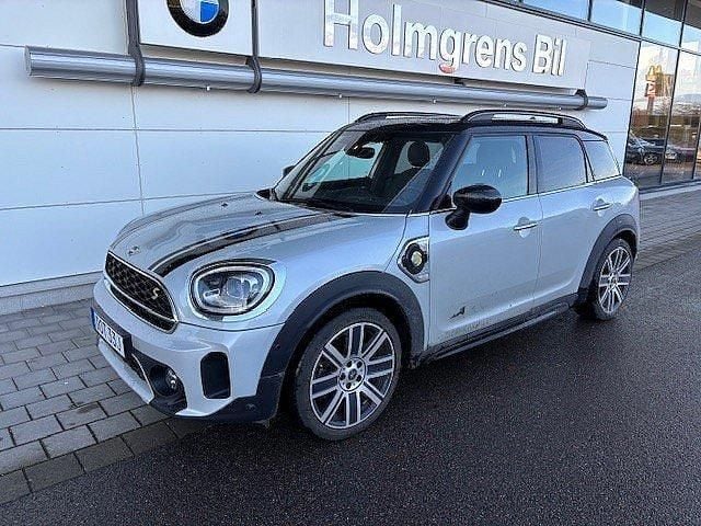 Silver Begagnad 2021 Mini Cooper Countryman SUV | 299 800 kr (Bra pris) - Bild 1/4