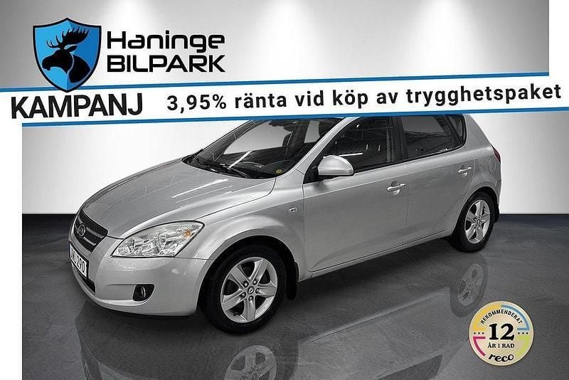 Silver Begagnad 2009 Kia Ceed 4 Halvkombi | 49 900 kr (Marknadspris) - Bild 1/2