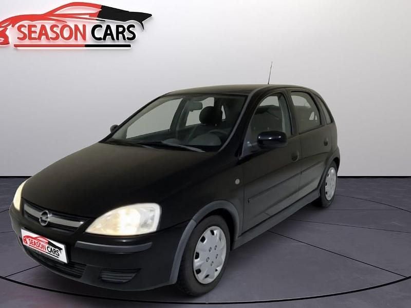Begagnad Opel Corsa 80 HK (58 kW) 2005 Svart Halvkombi