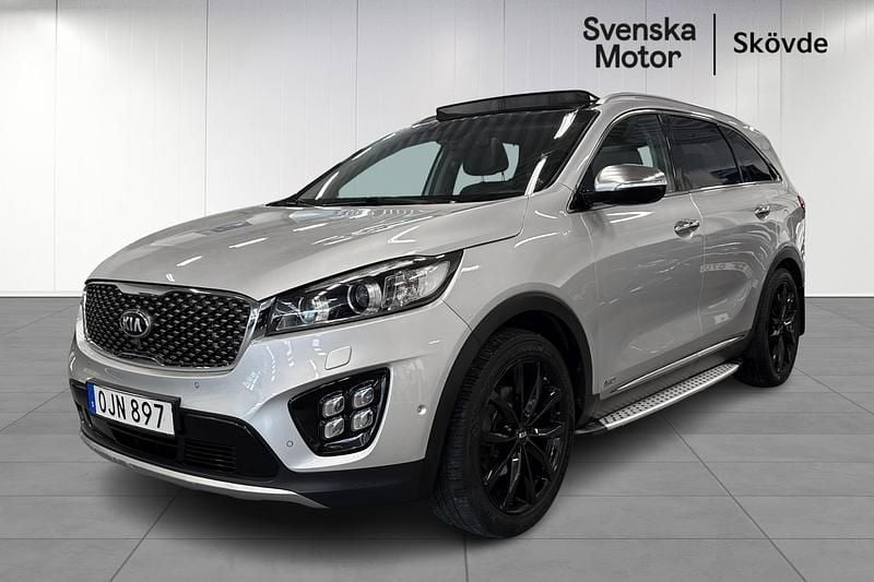 Begagnad Kia Sorento 200 HK (147 kW) 2017 Grå SUV
