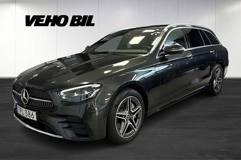 Grå Begagnad 2021 Mercedes E300 AMG Kombi | 389 000 kr (Lite dyr) - Bild 1/4