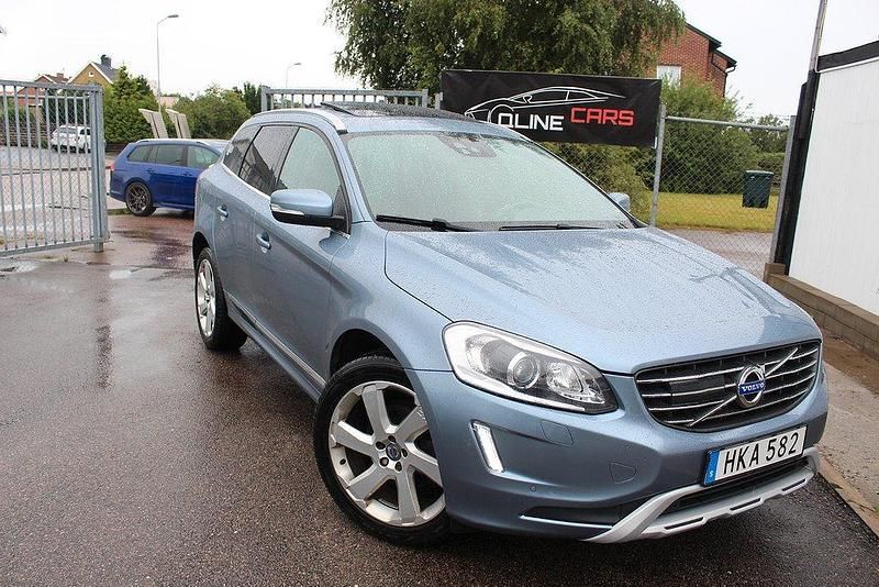 Ljusblå Begagnad 2016 Volvo XC60 Standard SUV | 174 900 kr (Lite dyr) - Bild 1/4