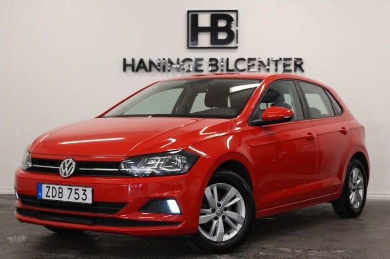 Röd Begagnad 2018 VW Polo Halvkombi | 149 900 kr (Lite dyr) - Bild 1/4