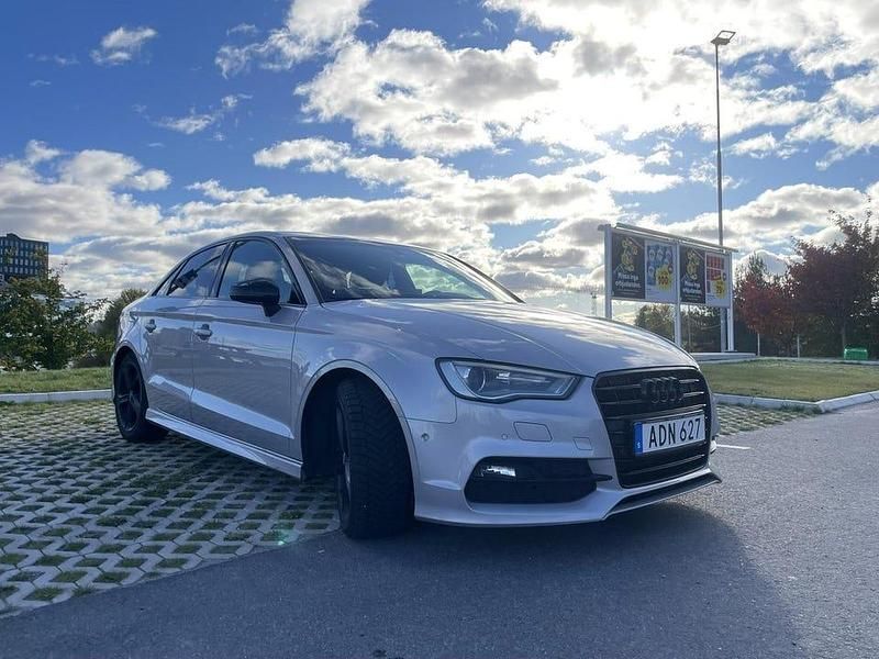 Begagnad 2015 Audi A3 Ambition Sedan | 144 000 kr (Bra pris) - Bild 1/4