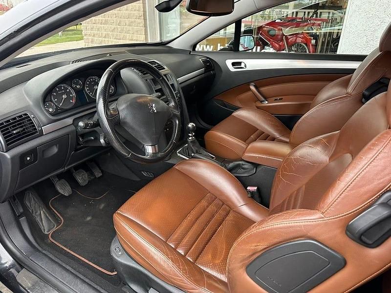 Begagnad Peugeot 407 163 HK (119 kW) 2006 Svart Sportkupé