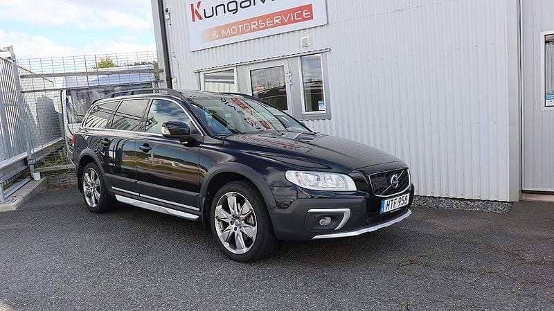 Svart Begagnad 2015 Volvo XC70 Standard SUV | 159 500 kr (Bra pris) - Bild 1/4