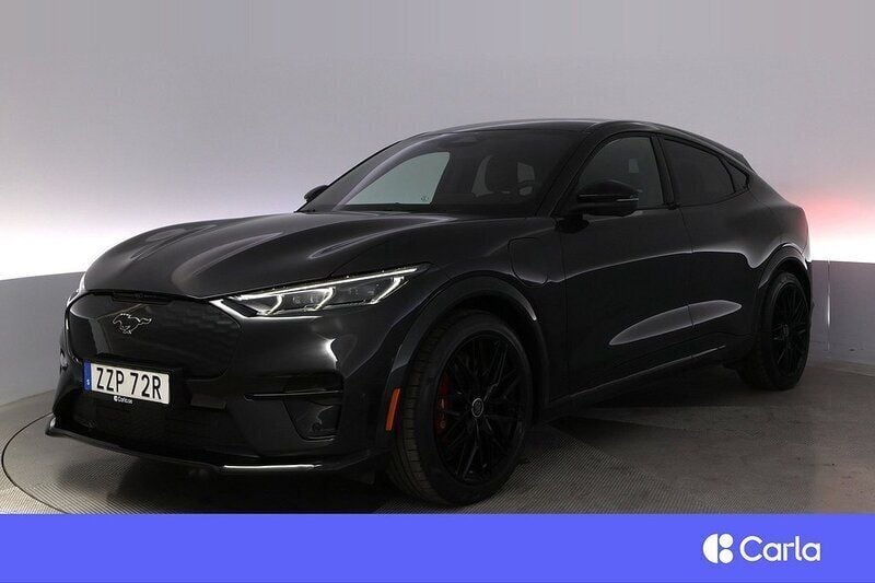 Grå Begagnad 2021 Ford Mustang Mach-E GT SUV | 471 900 kr (Superpris) - Bild 1/4