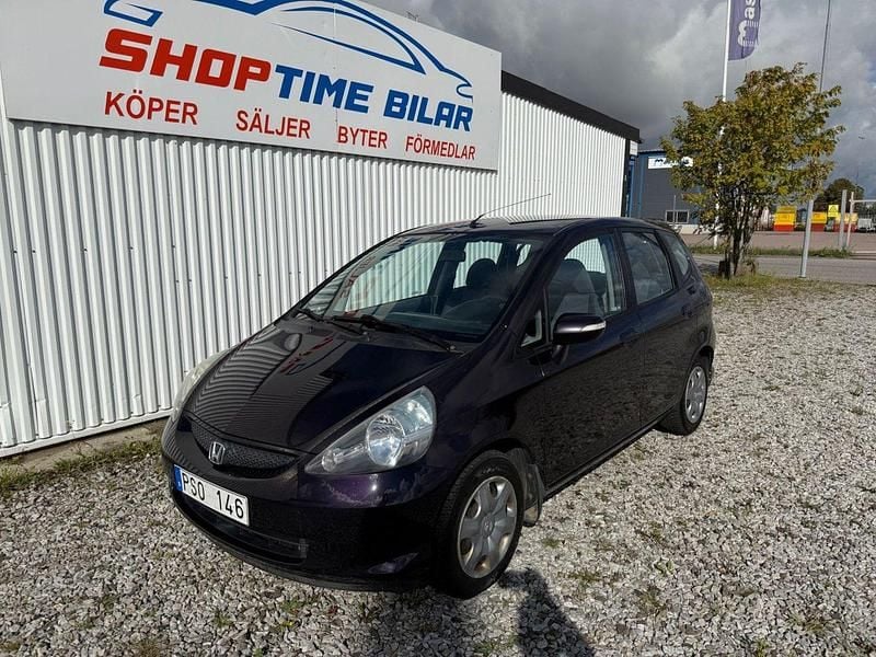 Svart Begagnad 2007 Honda Jazz Halvkombi | 44 900 kr (Bra pris) - Bild 1/4