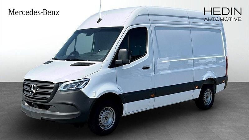 Vit (white) Ny 2025 Mercedes Sprinter Van | 636 500 kr (Marknadspris) - Bild 1/4