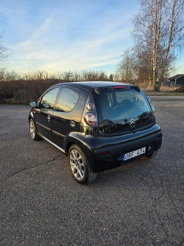 Svart Begagnad 2007 Citroën C1 Halvkombi | 22 500 kr (Marknadspris) - Bild 1/4