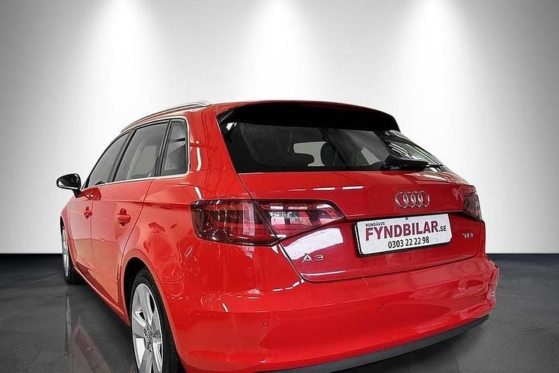 Begagnad Audi A3 2014 Röd
