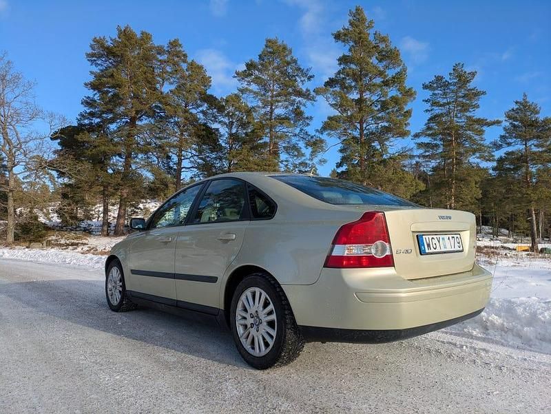 Begagnad Volvo S40 140 HK (102 kW) 2004 Sedan