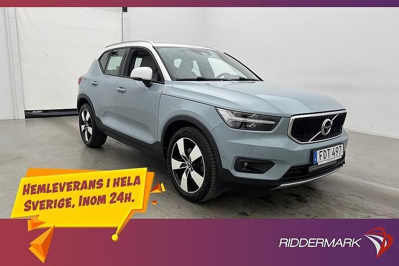 Ljusblå Begagnad 2017 Volvo XC40 Momentum SUV | 318 900 kr (Marknadspris) - Bild 1/3
