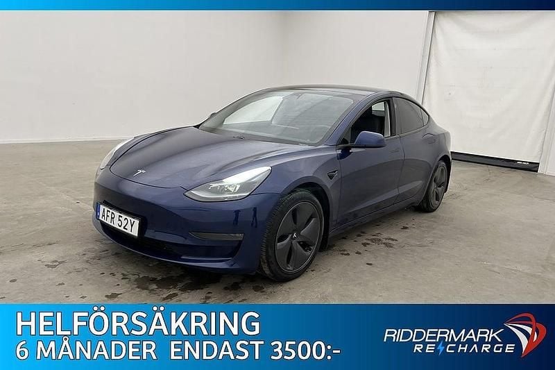 Blå Begagnad 2021 Tesla Model 3 Long Range AWD Sedan | 278 900 kr (Marknadspris) - Bild 1/3