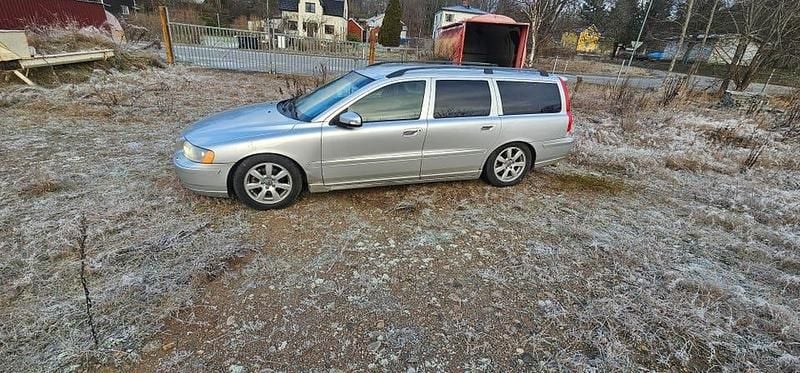 Begagnad 2008 Volvo V70 Kombi | 25 500 kr (Superpris) - Bild 1/4