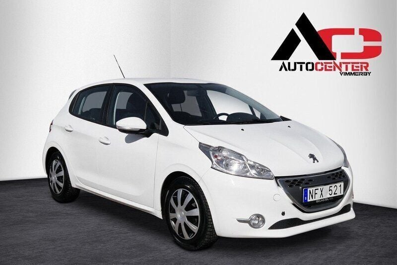Vit Begagnad 2012 Peugeot 208 Halvkombi | 78 900 kr (Marknadspris) - Bild 1/4
