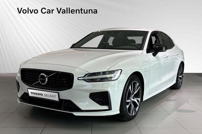 Vit Begagnad 2021 Volvo S60 R-Design Sedan | 329 000 kr (Bra pris) - Bild 1/3