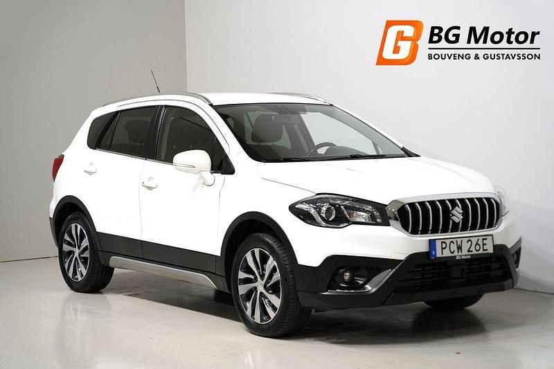 Vit Begagnad 2021 Suzuki SX4 S-Cross SUV | 189 800 kr (Lite dyr) - Bild 1/4