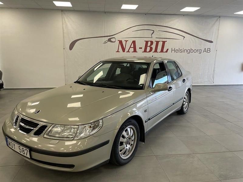 Grå Begagnad 2005 Saab 9-5 Linear Sedan | 34 900 kr (Dyr) - Bild 1/4